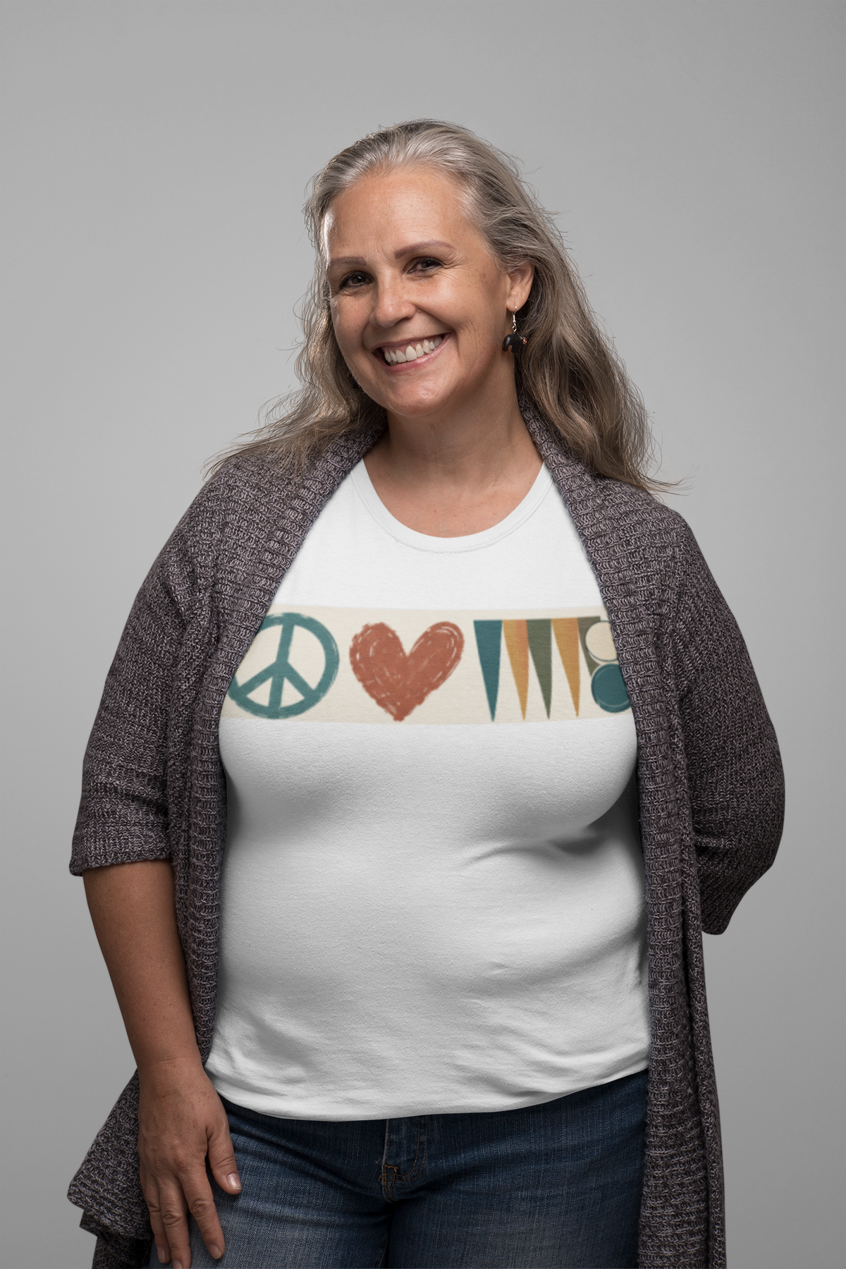 peace love and backgammon 3 T-Shirt — Retro Nature Wildlife Tee